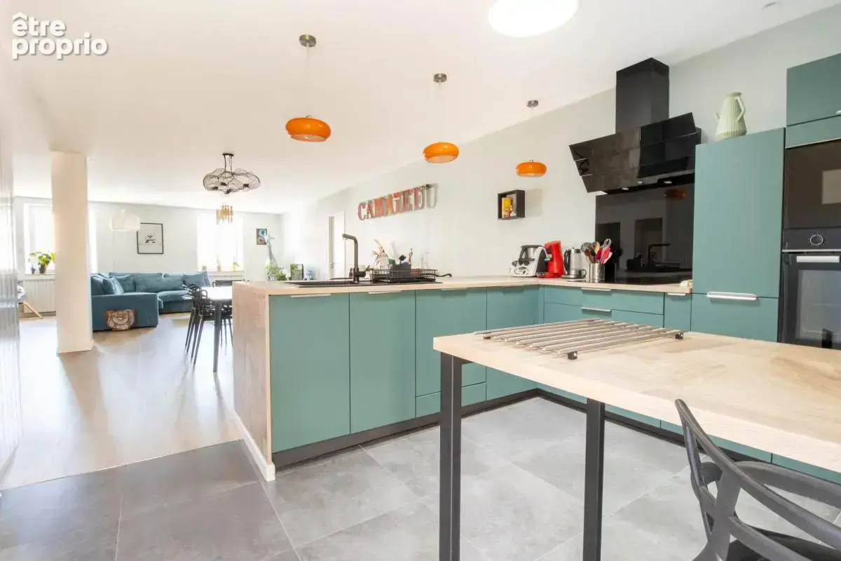 Maison entièrement rénovée – 184 m² habitables - photo 3