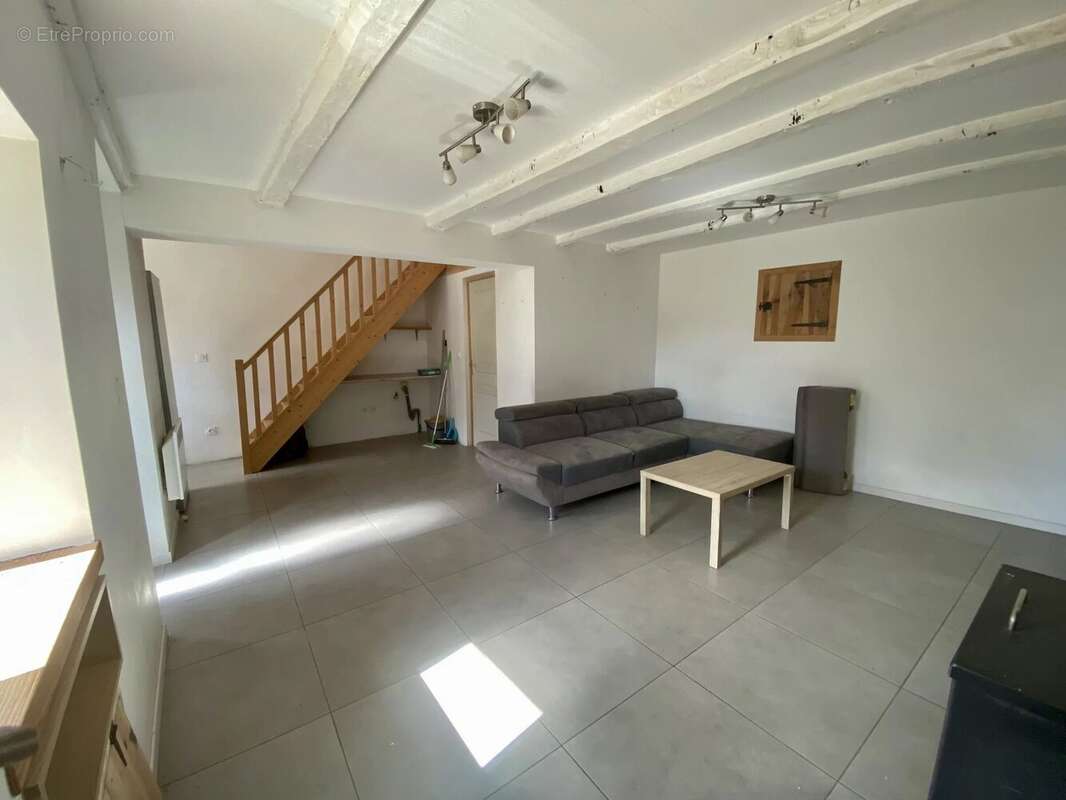 Maison à ORADOUR-SAINT-GENEST