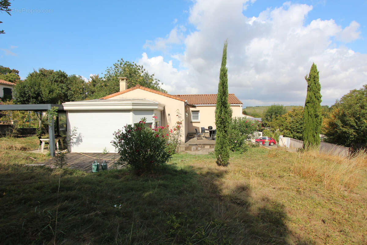 Maison à BESSINES