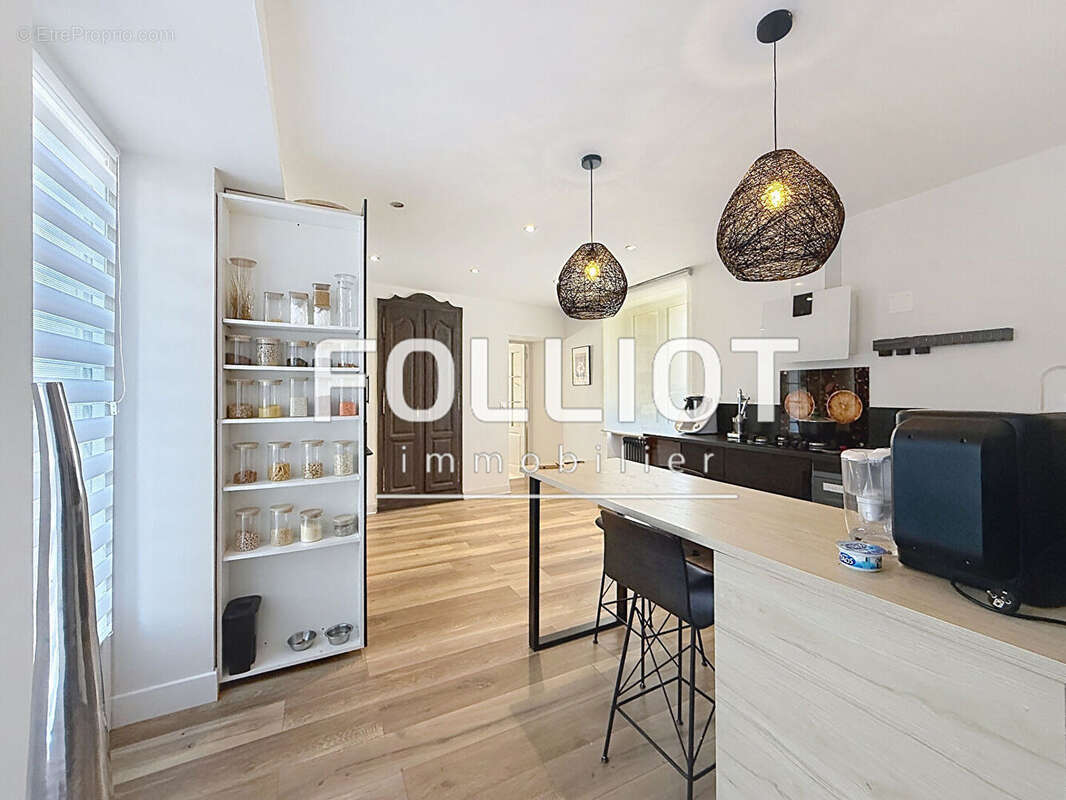 Maison à AGON-COUTAINVILLE