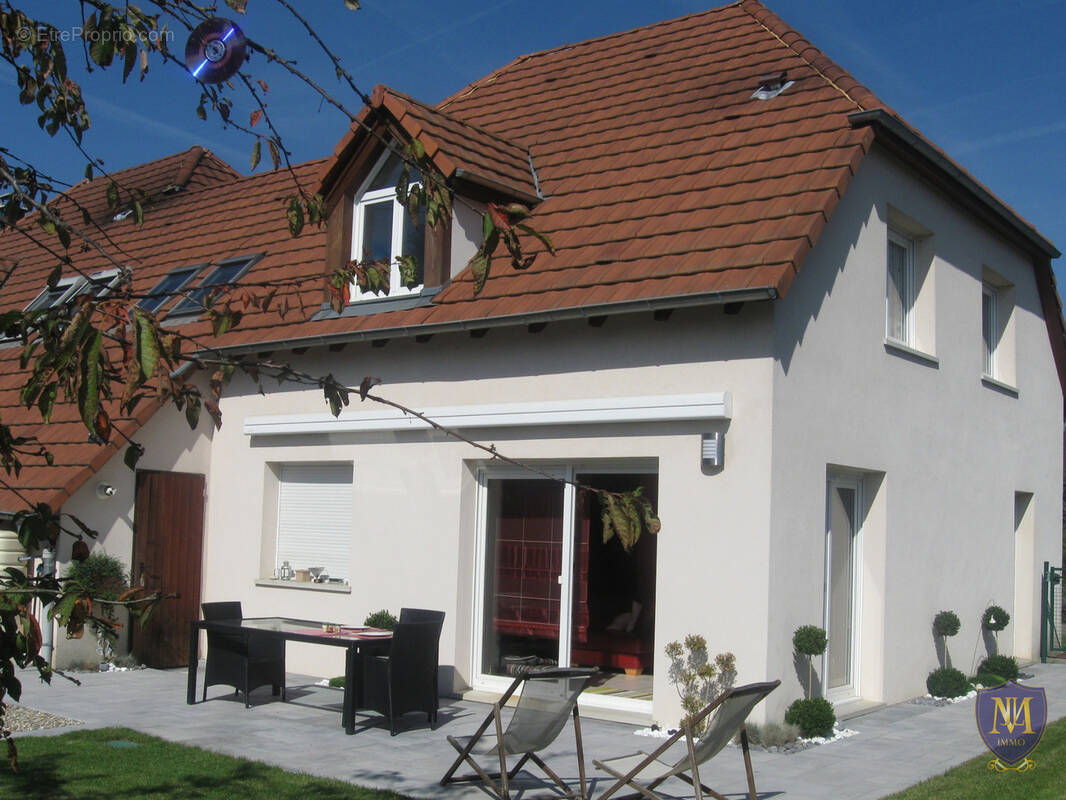 Habsheim au calme belle maison 6 pièces de 116 m2 sur 3,50 ares de terrain - photo 11