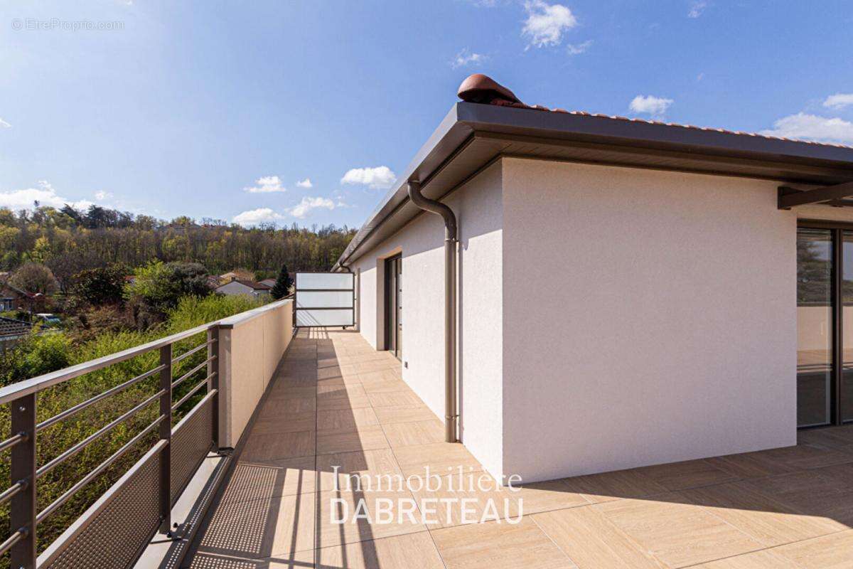T4 Neuf Attique d'Exception - photo 4