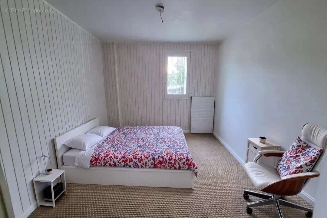 Appartement à CROISSY-SUR-SEINE