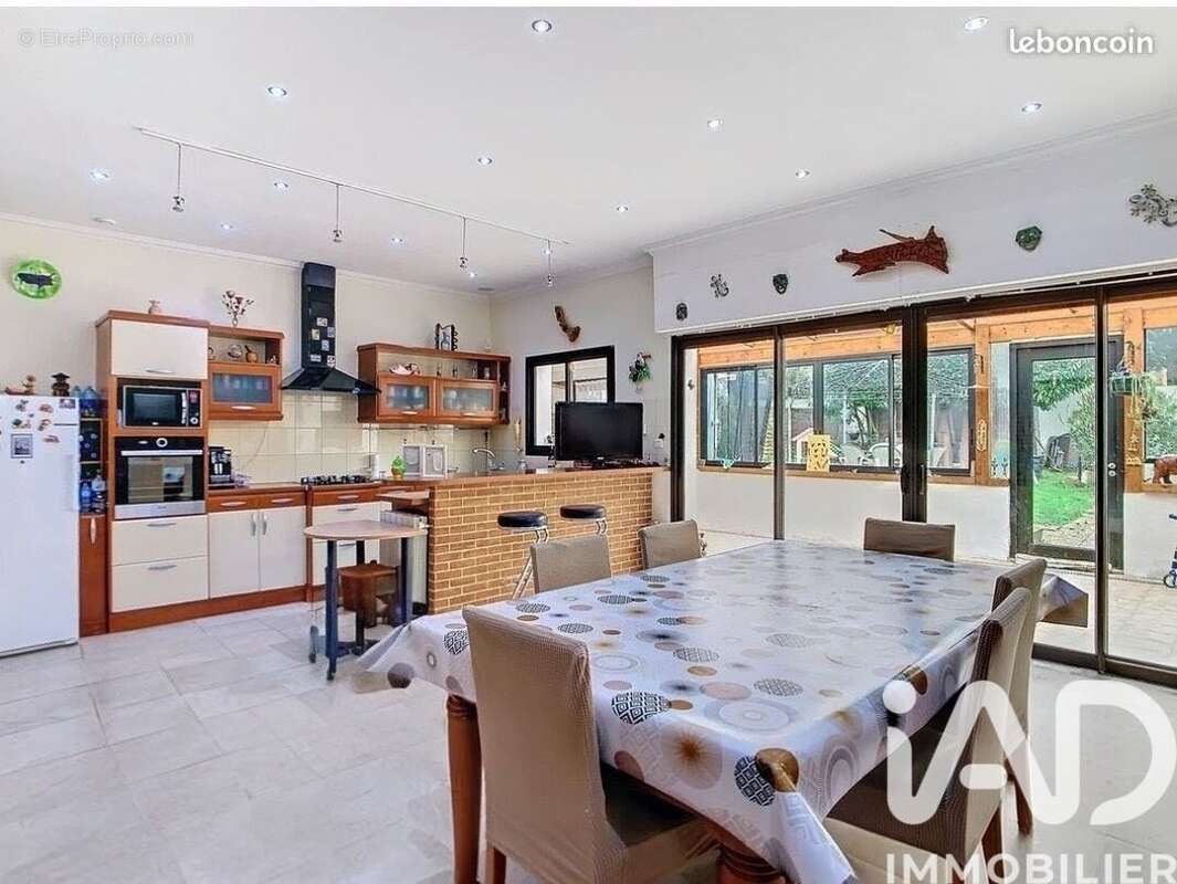 Photo 2 - Maison à ATHIS-MONS