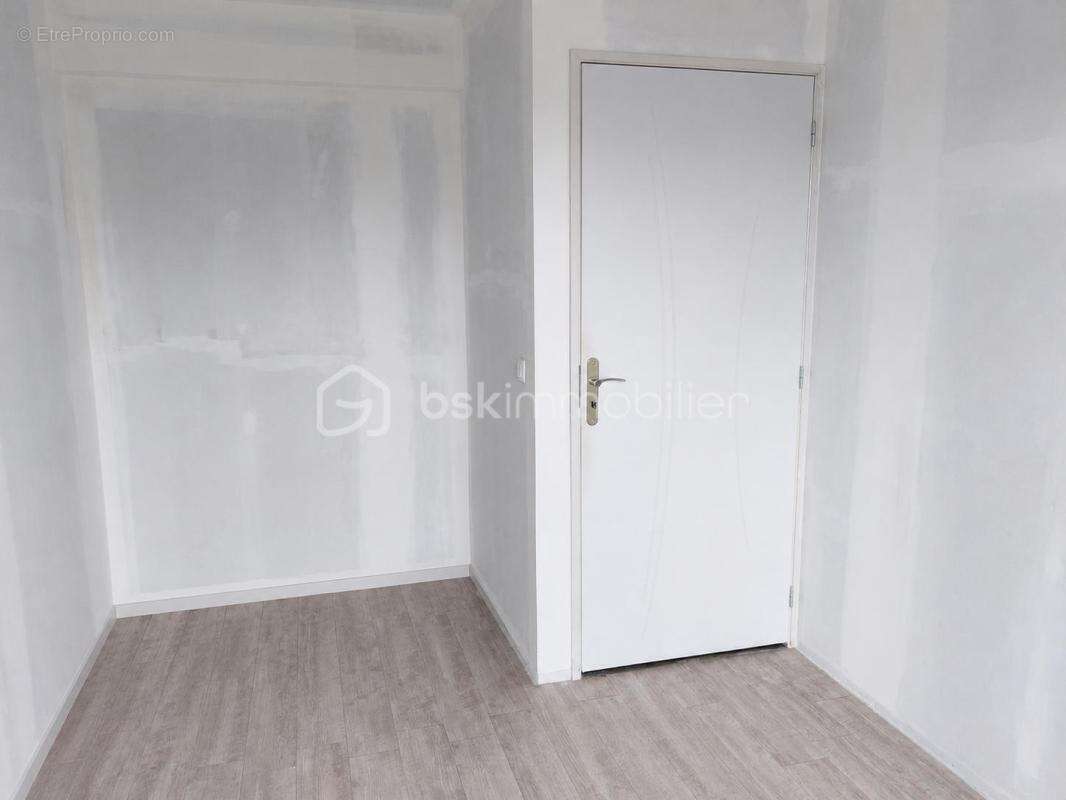 Maison de 82 m2 avec 3 chambres - Terrain de 660 m2 - photo 7