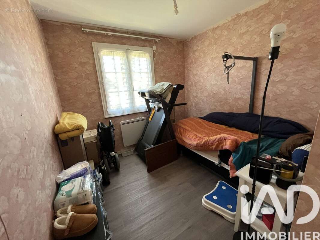 Photo 6 - Maison à CHATENAY-SUR-SEINE