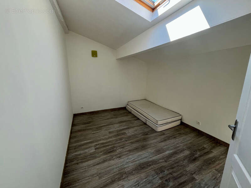 Maison à SAINTE-GEMME-LA-PLAINE