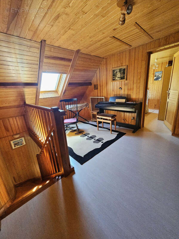 Maison à SAINT-SOZY