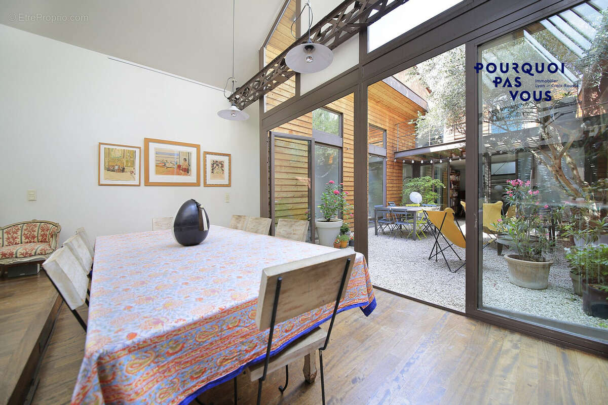 Appartement à LYON-4E