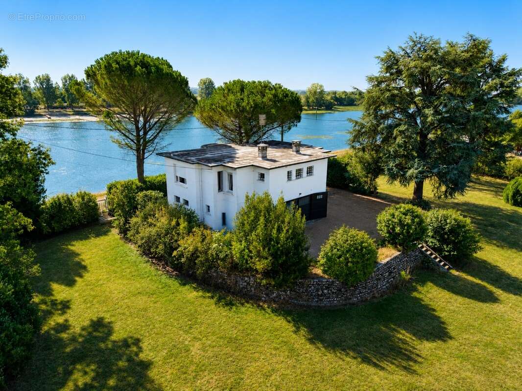 Maison à vendre 4 pièces FLEURVILLE (71) - photo 16