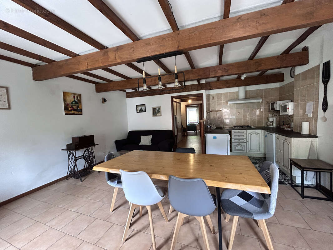 Appartement à VALLERAUGUE