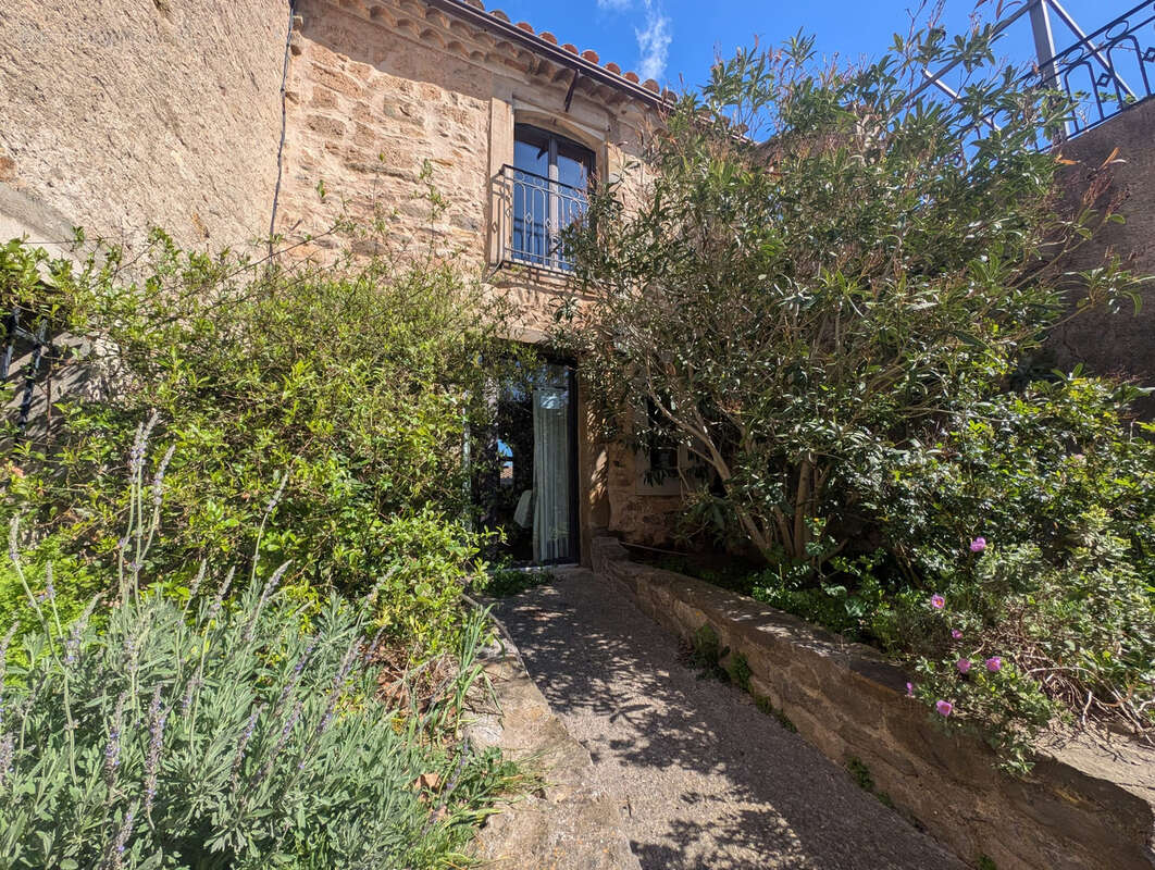 Maison à COMIGNE