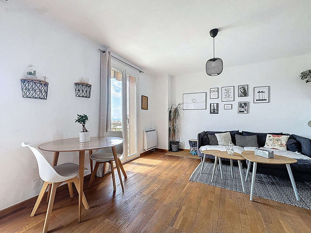 Appartement à MARSEILLE-14E