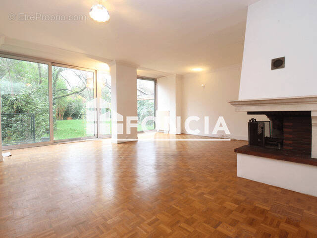 Appartement à CHATENAY-MALABRY