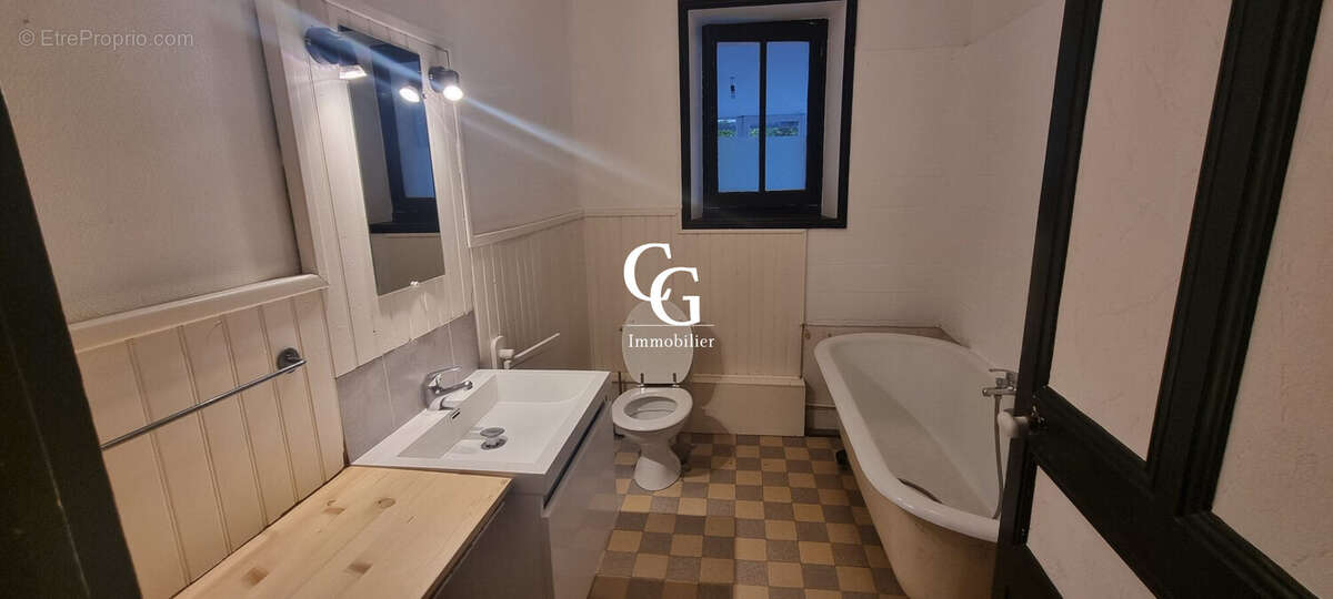 Maison à LA MONTAGNE