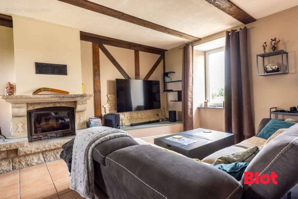 Maison à PLELAN-LE-PETIT