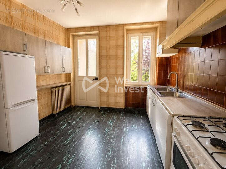 Maison 109 m² à Payrin-Augmontel  - photo 5