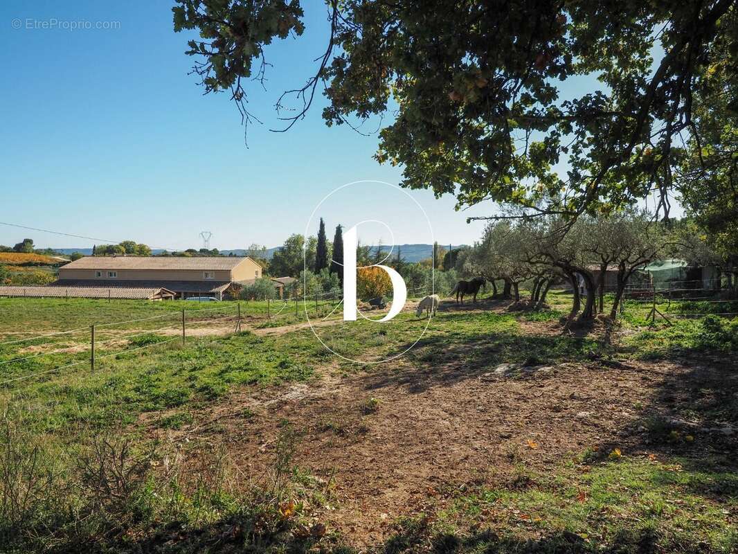 Maison à GOUDARGUES