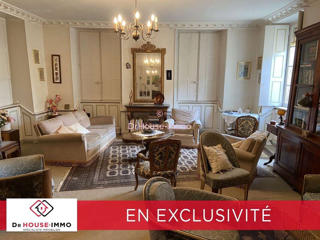 Maison 370 m² à Orsan  - photo 11