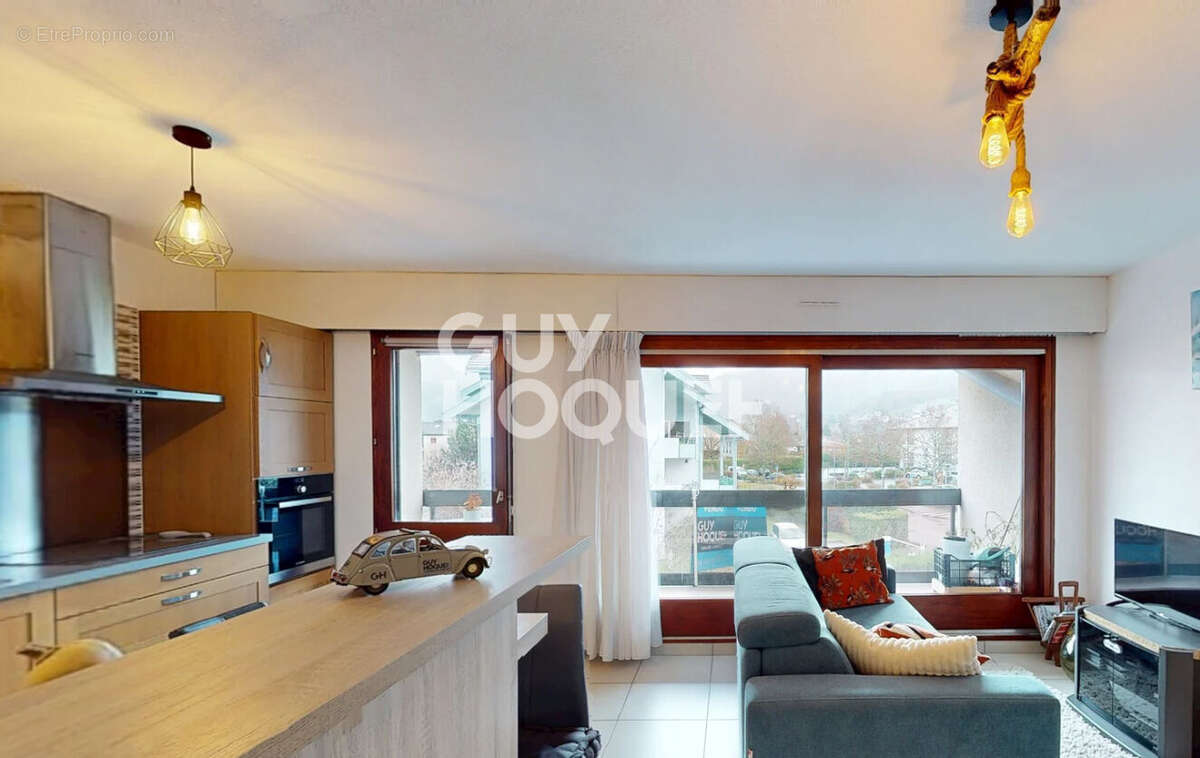 Appartement à SAINT-JORIOZ