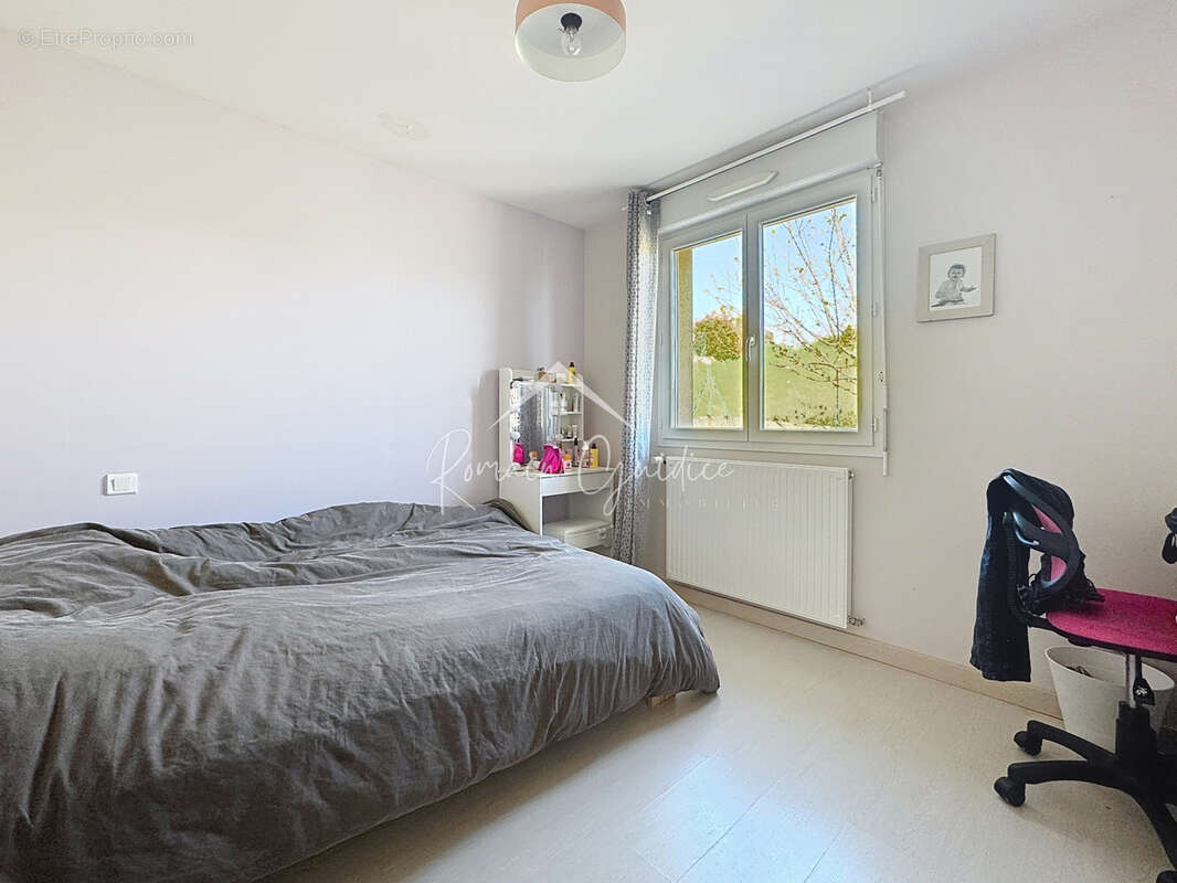 Villa type 7 de 137 m2 sur son terrain de 770 m2 - photo 15