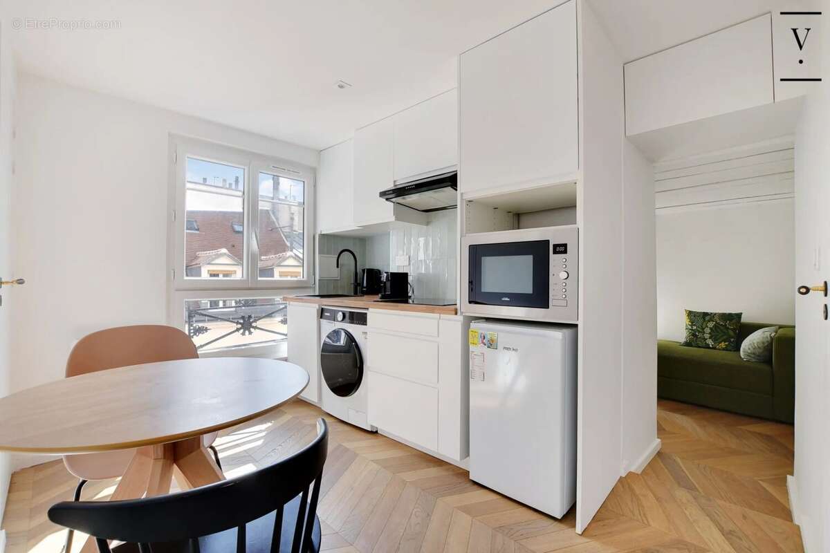 Appartement à PARIS-3E