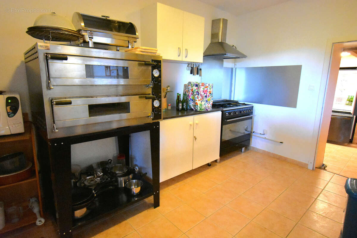 Maison à PUY-L&#039;EVEQUE