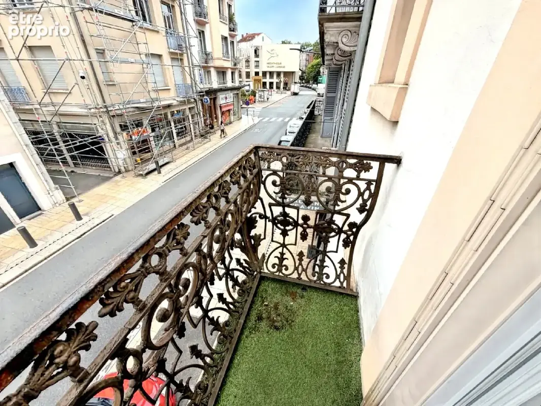 Studio avec balcon coeur de ville - photo 5