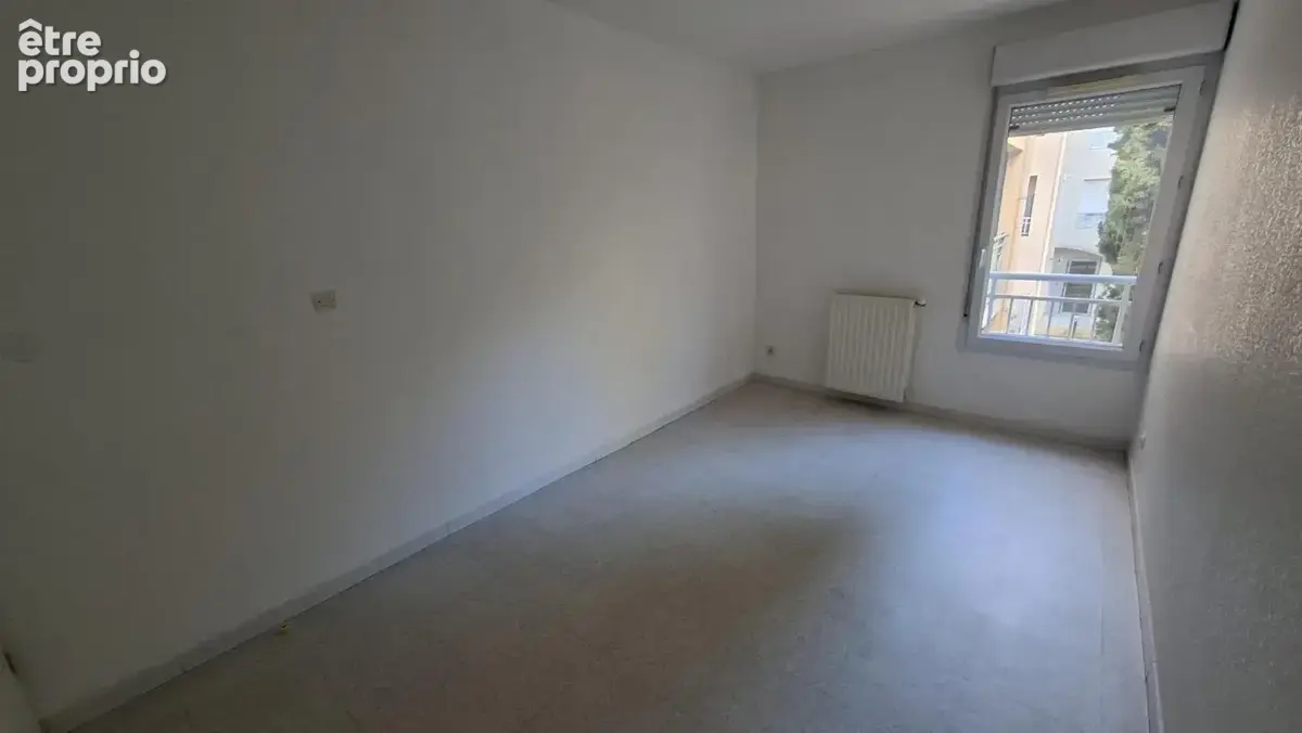 Nîmes – t3 traversant de 69 m² avec balcon – résidence sécurisée - photo 9