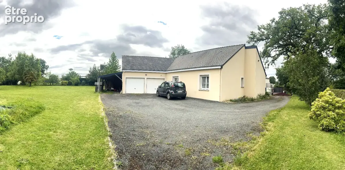 Maison de plain-pied - 135 m² habitables - 4 chambres - terrain d'environ 3 167 m² - photo 14