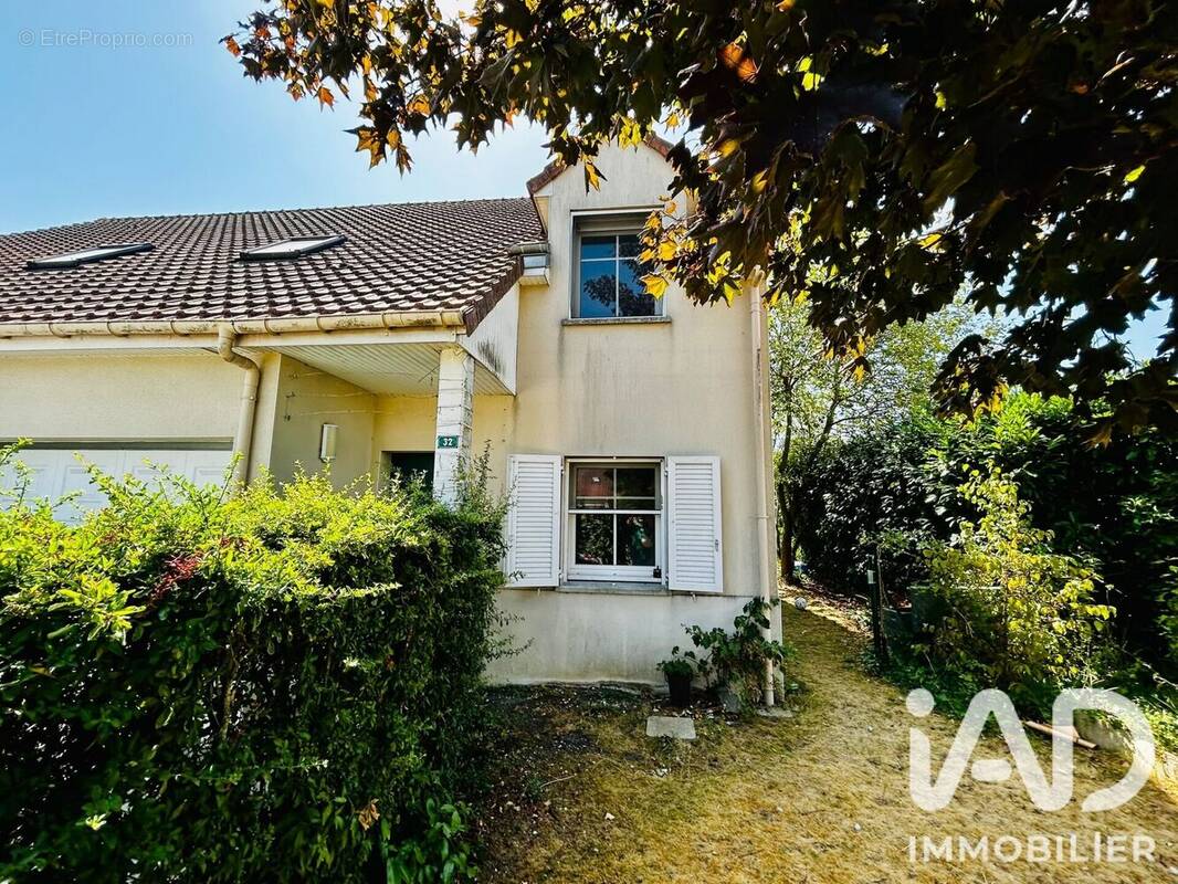 Photo 1 - Maison à ANGERVILLE
