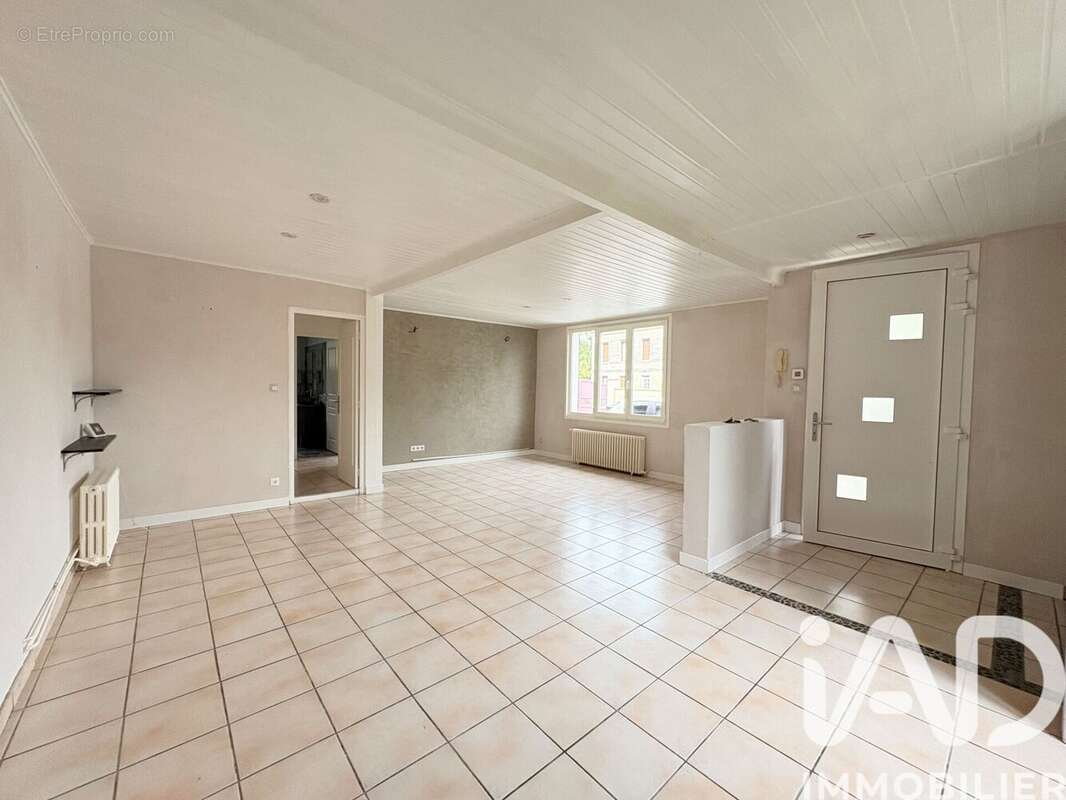 Photo 3 - Maison à AMBARES-ET-LAGRAVE