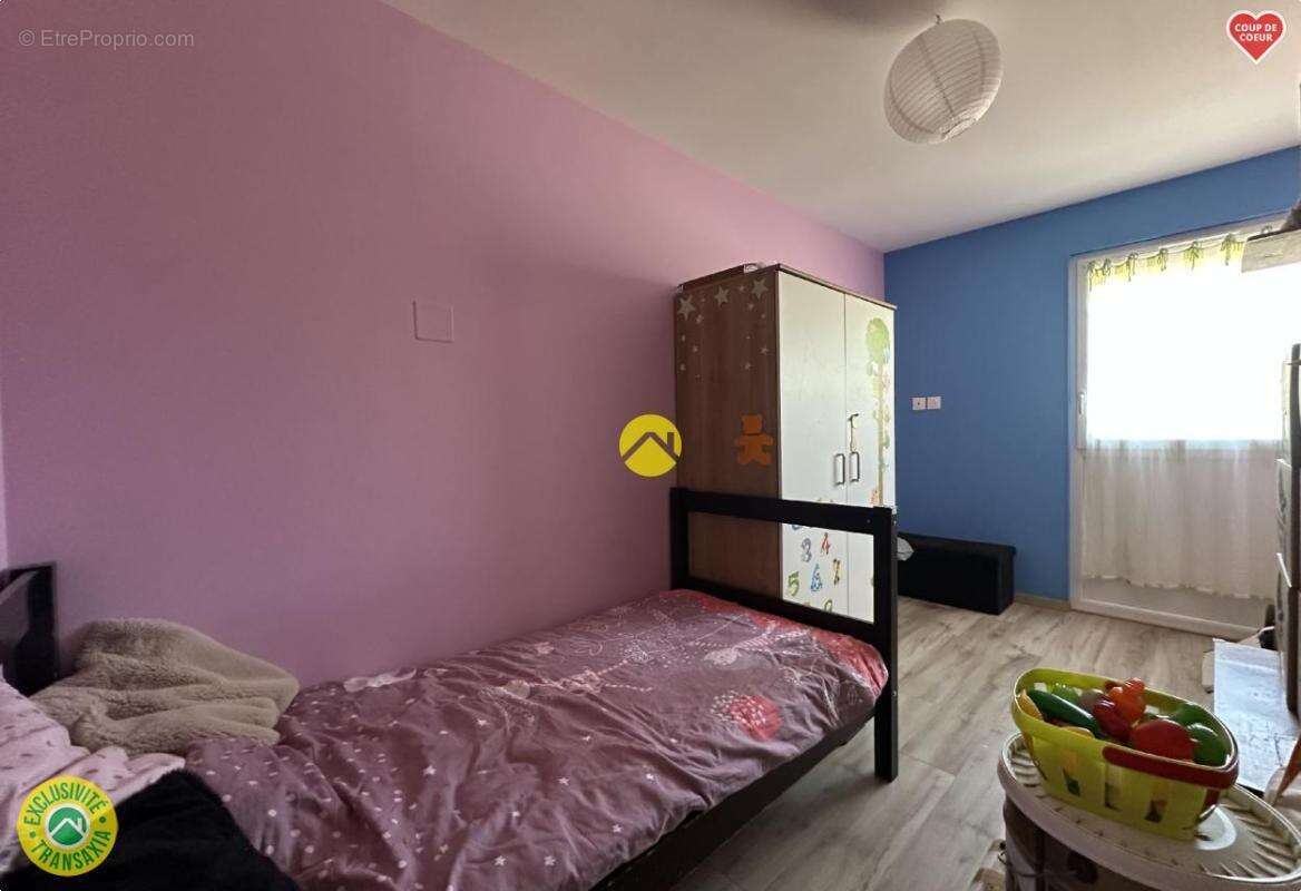 Maison à LA GUERCHE-SUR-L'AUBOIS