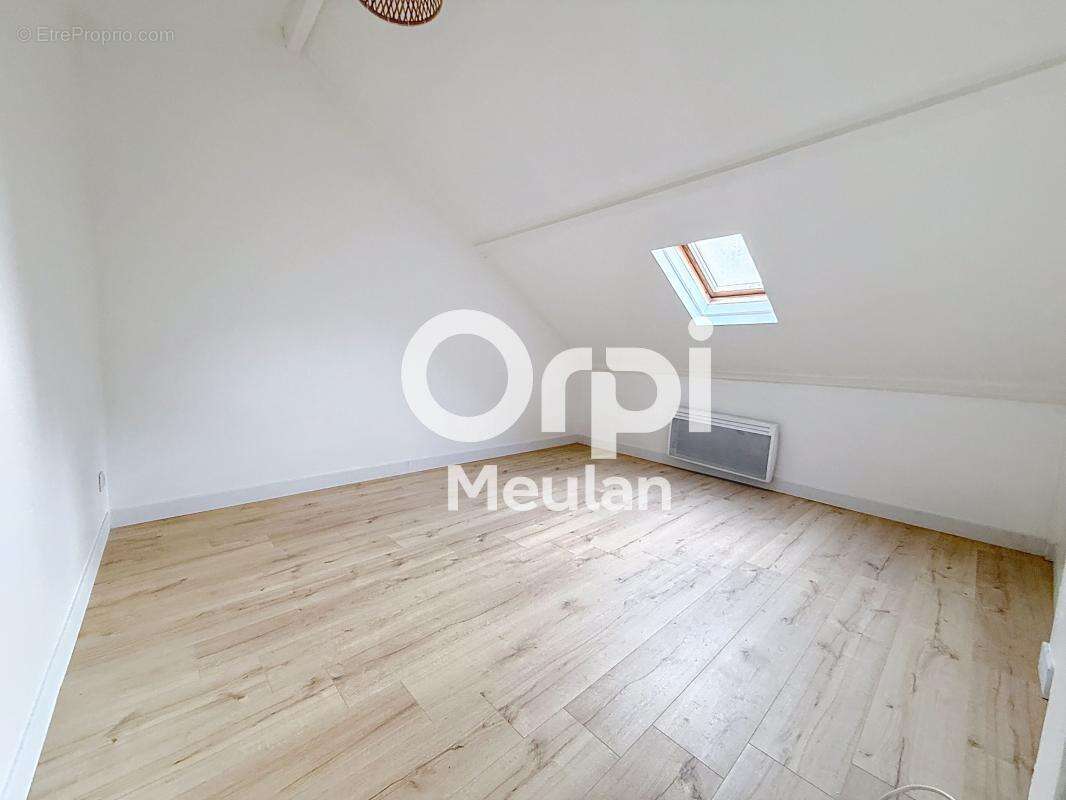 Appartement à MEULAN