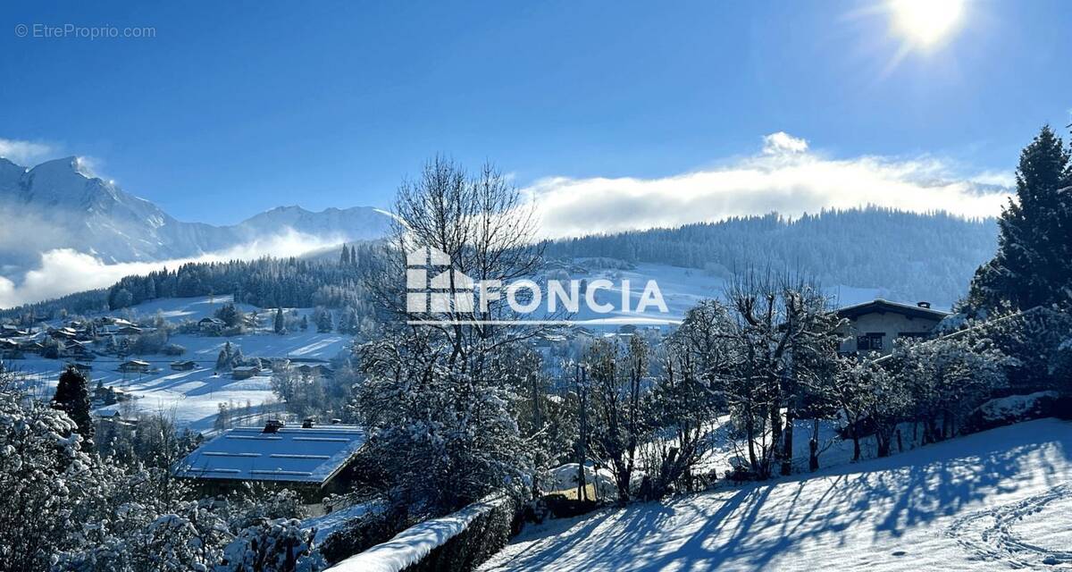 Appartement à COMBLOUX