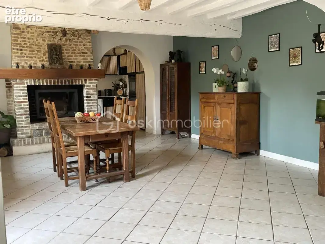 Secteur DREUX - Longère ancienne 152m² - 6 pièces - Terrain 398m² - photo 4