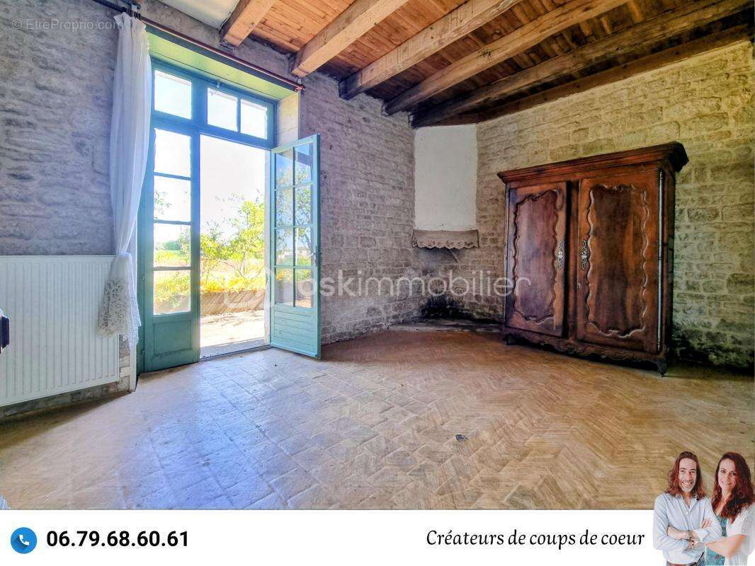 Maison à MELLE