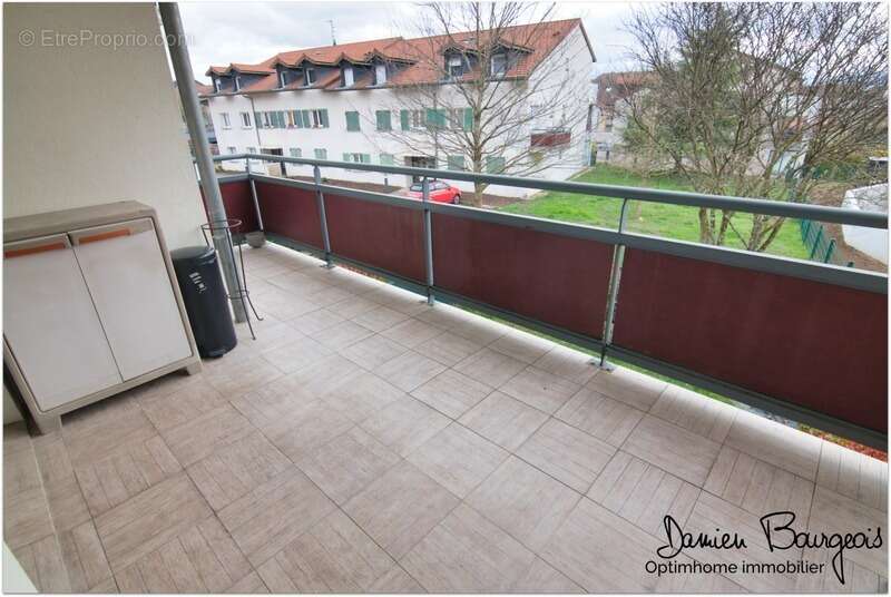 Appartement à SERGY
