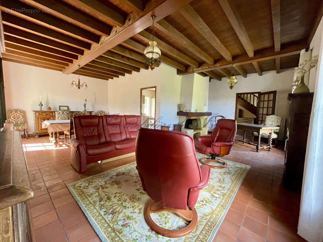 Maison à CHANCELADE