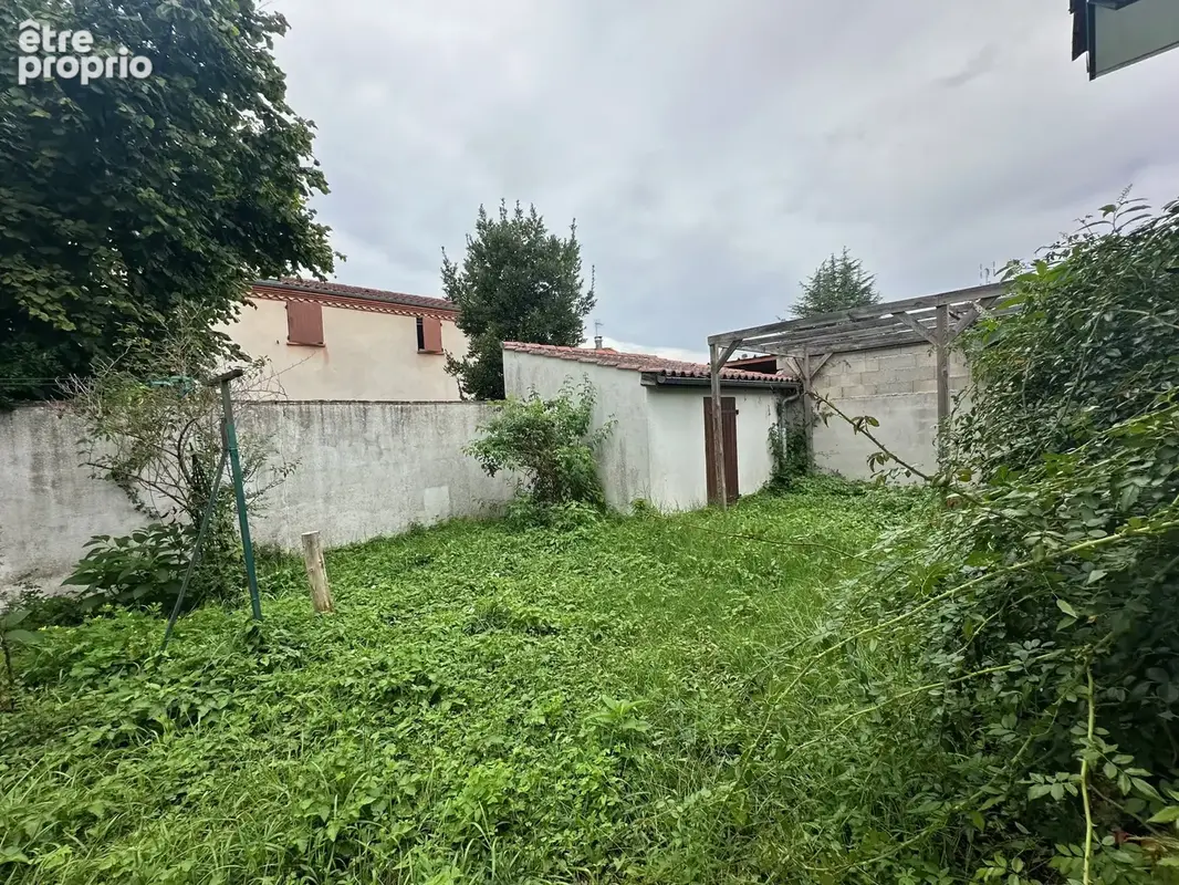 Villeneuve sur Lot Maison à rénover type T5 proche commodités rive droite - photo 14