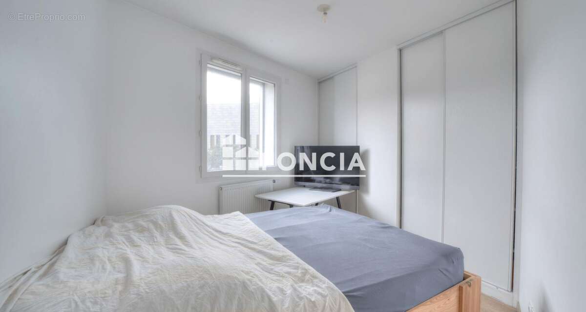 Appartement à SAINT-GENIS-POUILLY