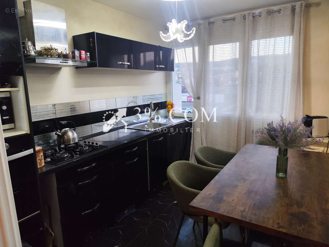 Appartement à ESSEY-LES-NANCY