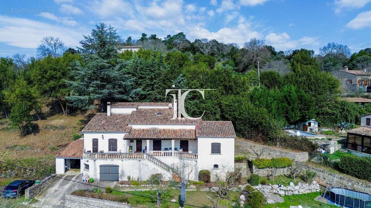 Maison à SAINT-AMBROIX
