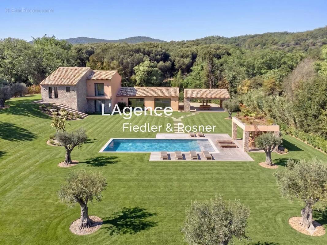 Maison à RAMATUELLE