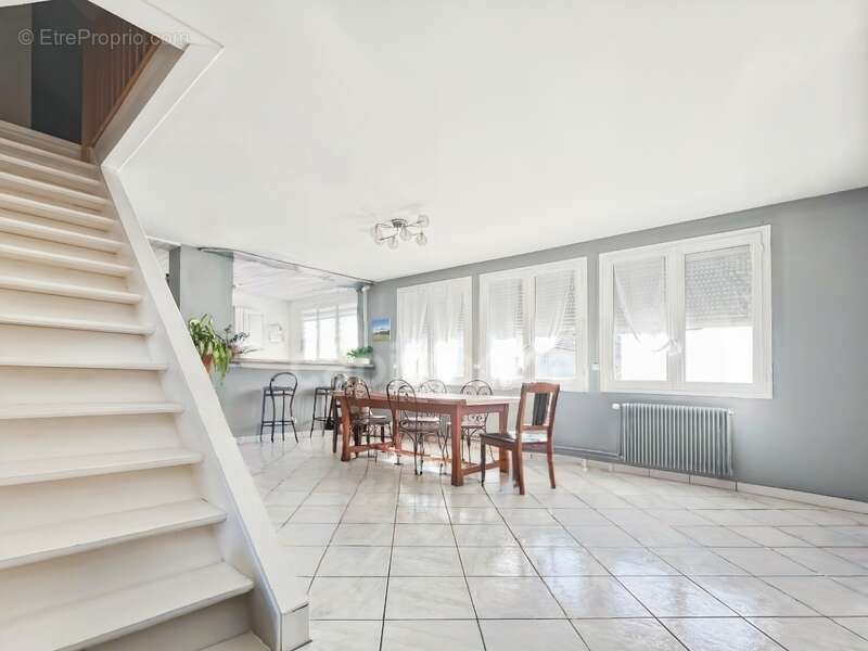 Maison à SENNECEY-LES-DIJON