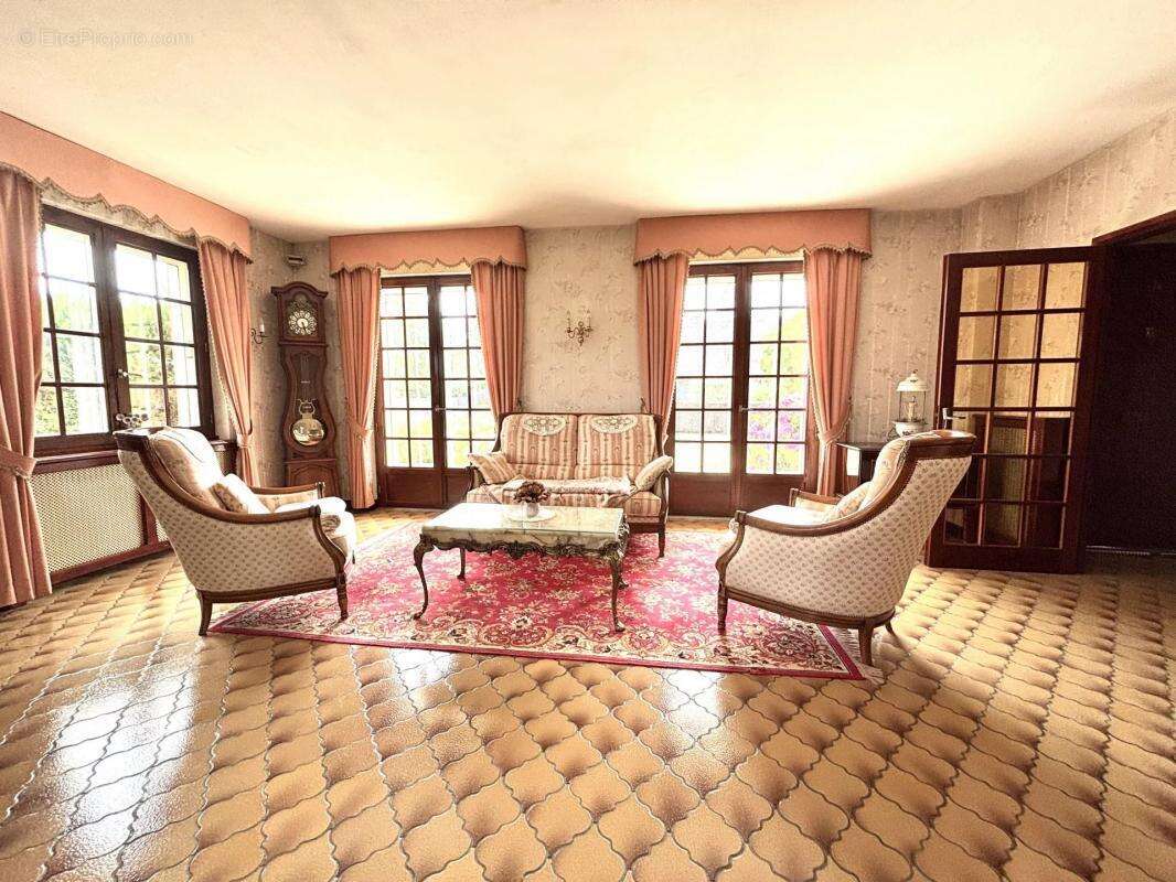 Maison à GIVENCHY-EN-GOHELLE