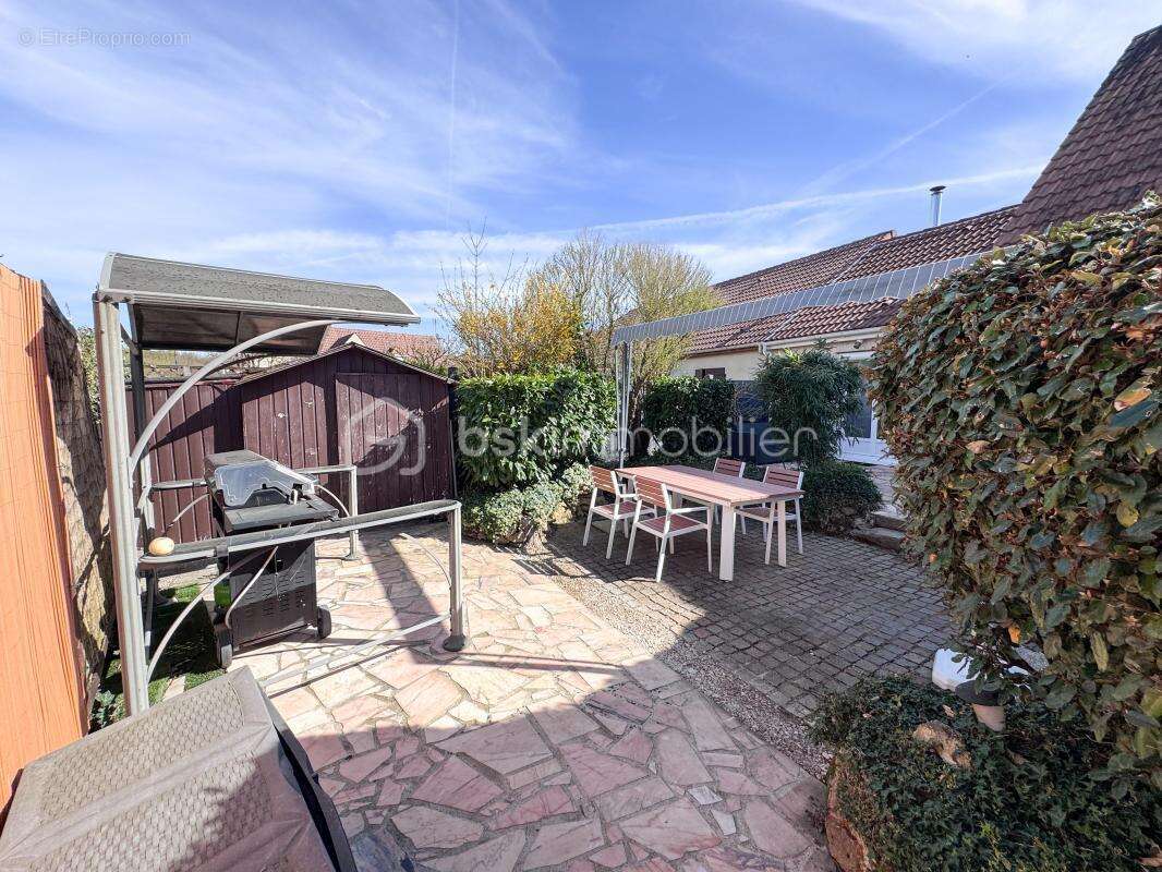 Maison à ROISSY-EN-BRIE