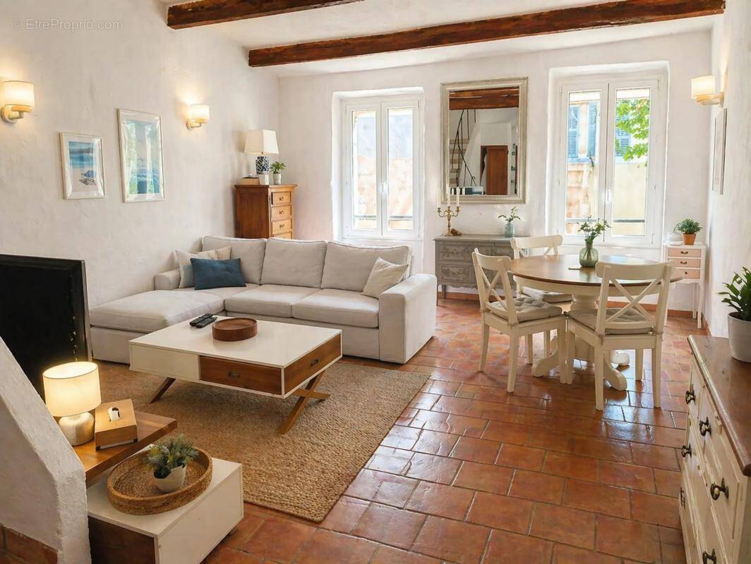 Appartement à ROUSSET