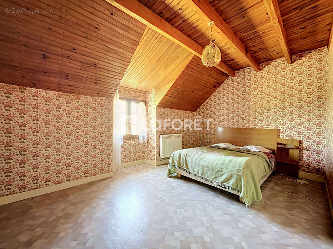 Maison à LEFFONDS