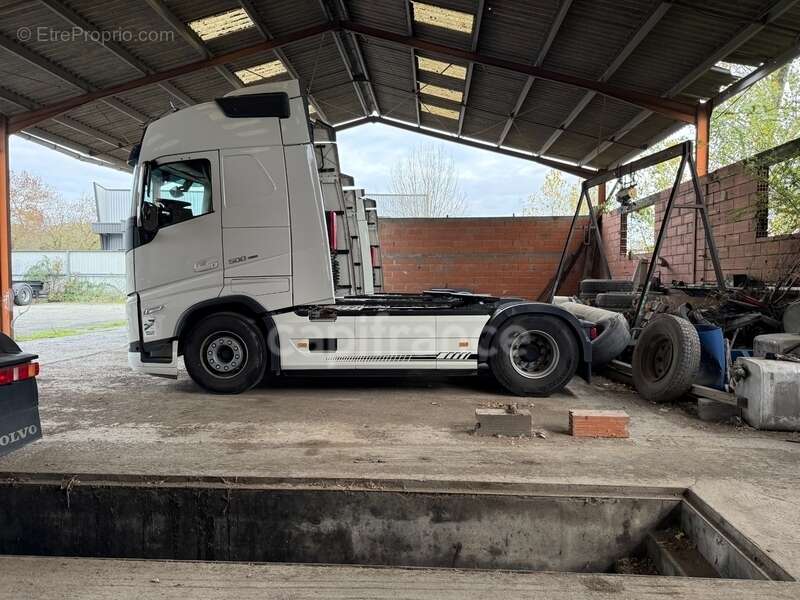 Commerce à CASTELGINEST
